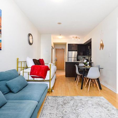 Downtown Toronto Condo Mins From Scotiabank Arena, Tiff, Cn Tower, Union, Mtcc Exteriör bild