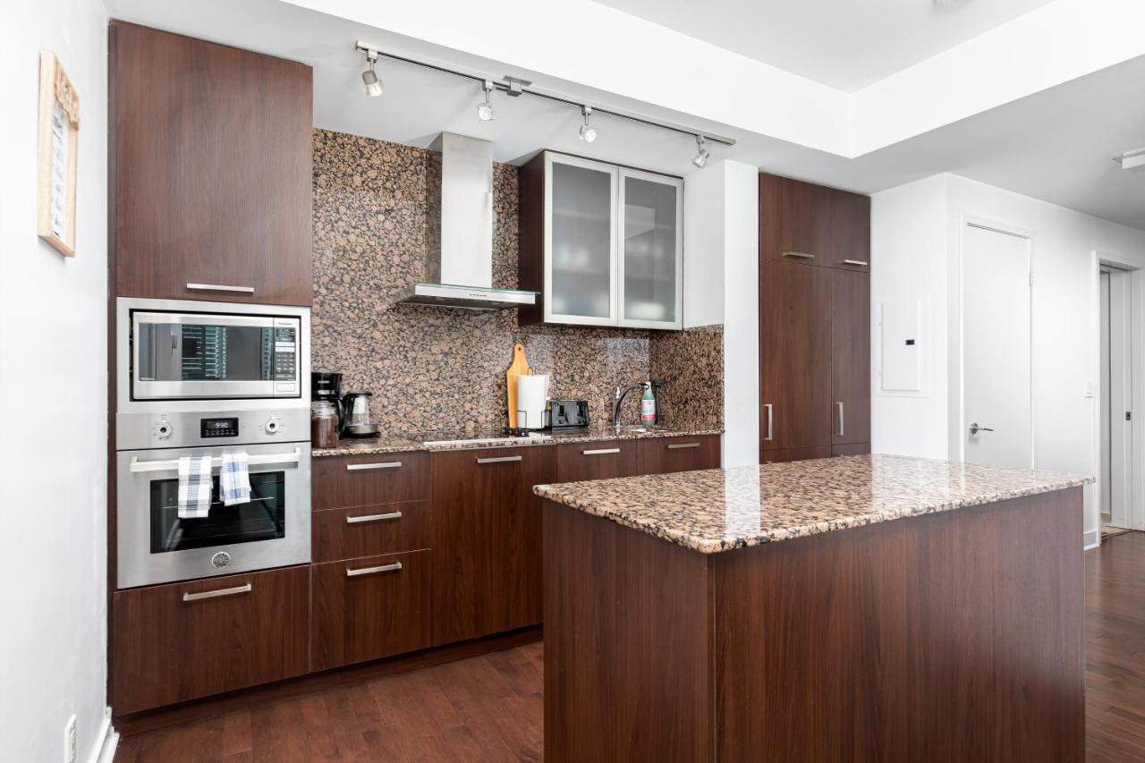 Downtown Toronto Condo Mins From Scotiabank Arena, Tiff, Cn Tower, Union, Mtcc Exteriör bild