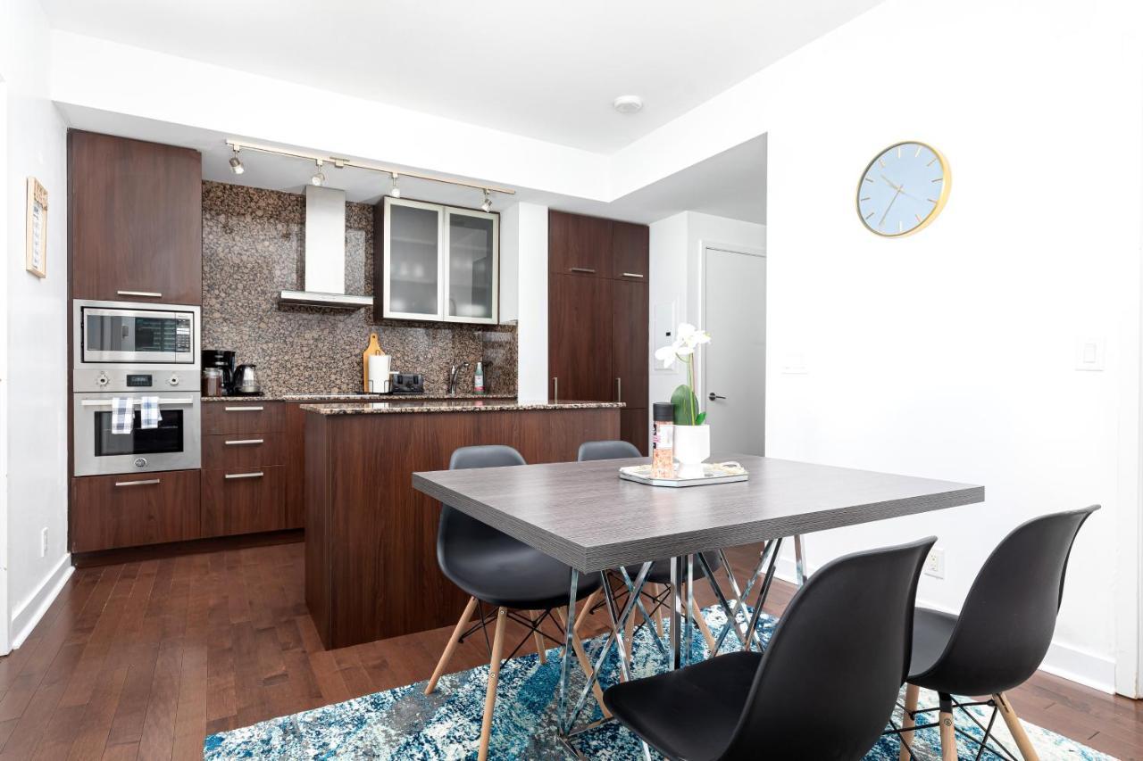 Downtown Toronto Condo Mins From Scotiabank Arena, Tiff, Cn Tower, Union, Mtcc Exteriör bild