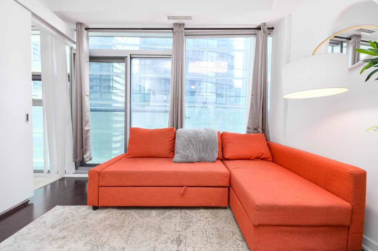 Downtown Toronto Condo Mins From Scotiabank Arena, Tiff, Cn Tower, Union, Mtcc Exteriör bild