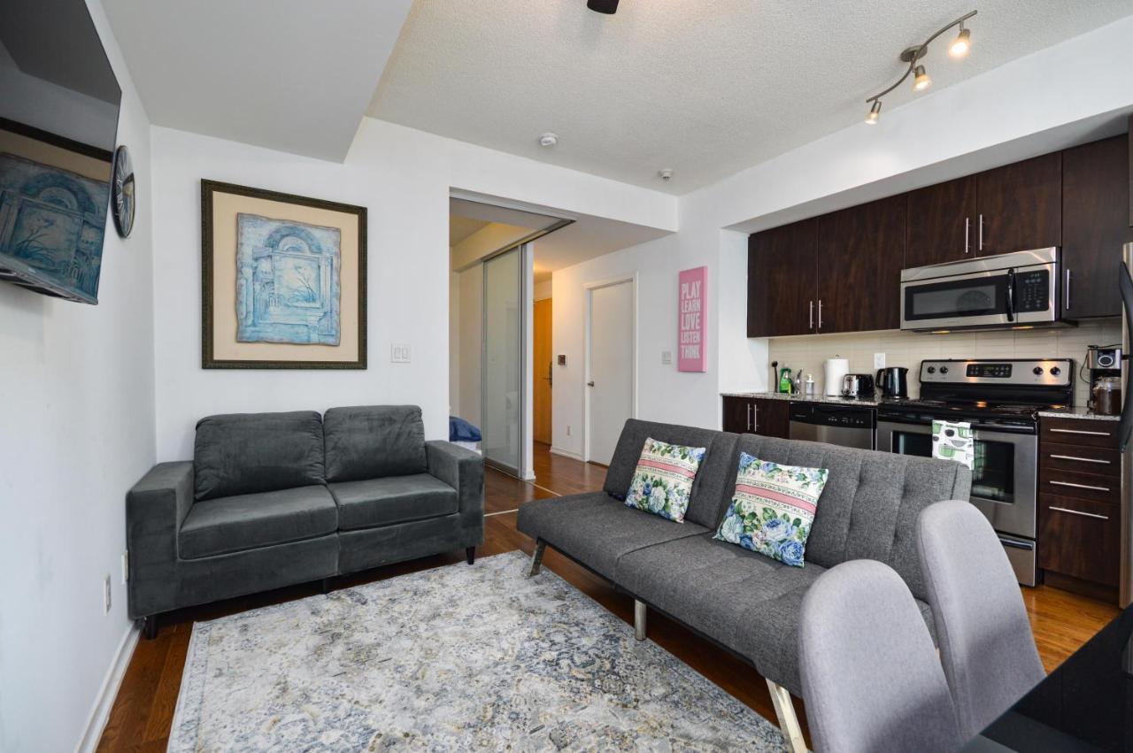 Downtown Toronto Condo Mins From Scotiabank Arena, Tiff, Cn Tower, Union, Mtcc Exteriör bild