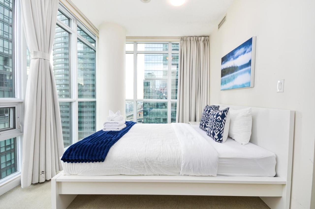 Downtown Toronto Condo Mins From Scotiabank Arena, Tiff, Cn Tower, Union, Mtcc Exteriör bild